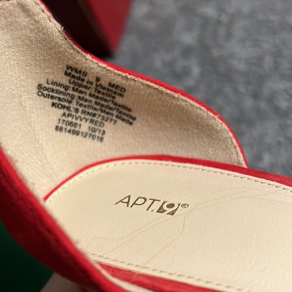 Apt 9 Ankle Strap Heels Size 9 Suede Red - Picture 5 of 5